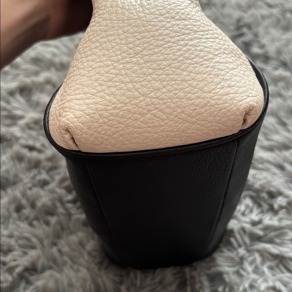 Coach Minetta Two-Tone Black and White Pebbled Leather Shoulder Bag - Picture 11 of 15